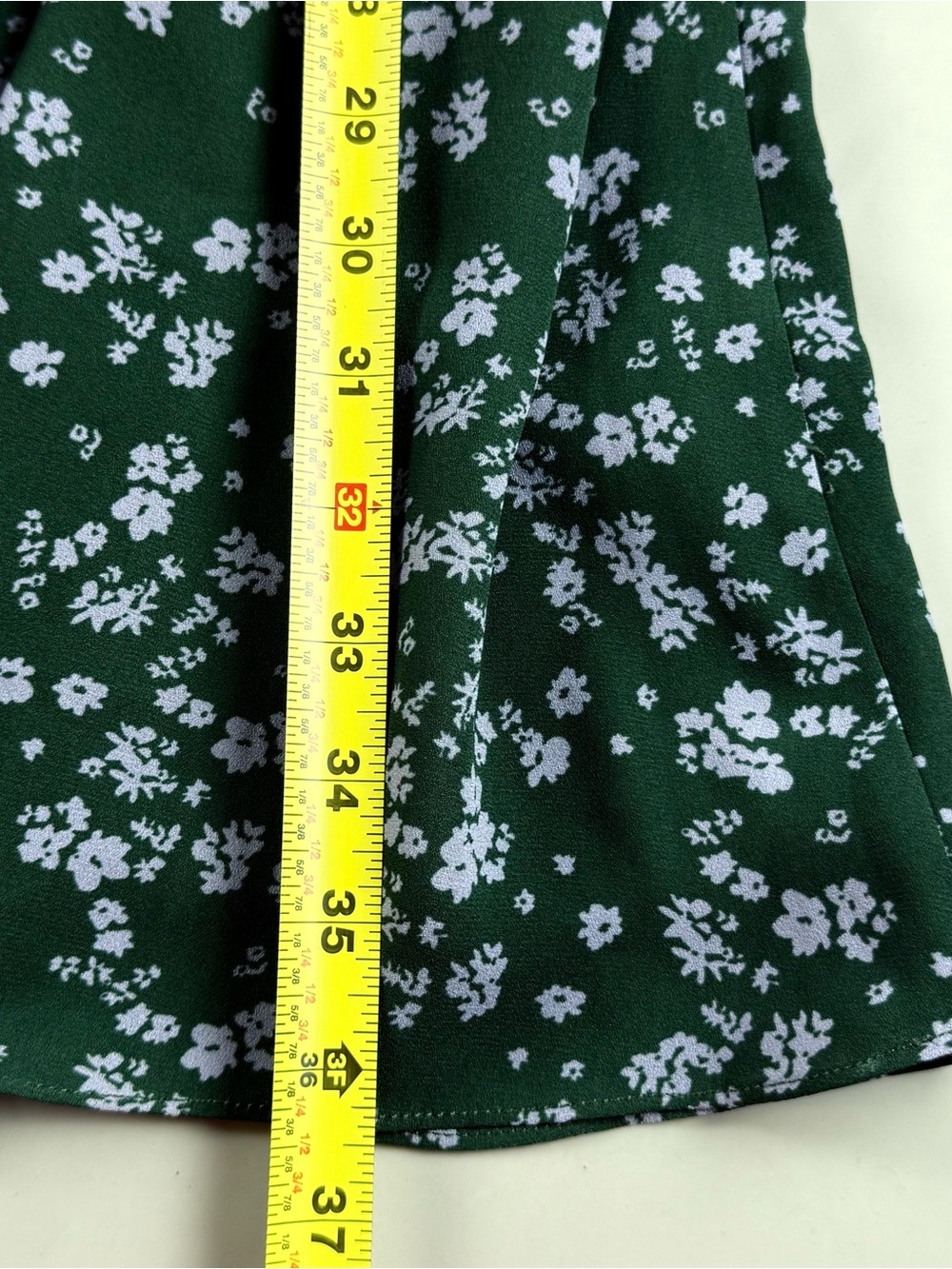 Derek Lam 10 Crosby Green Ditsy Floral Twist Front Short Dress Size 4 - Picture 9 of 10